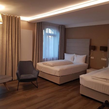 Atlantic Boutique Hotel Marosvásárhely Kültér fotó