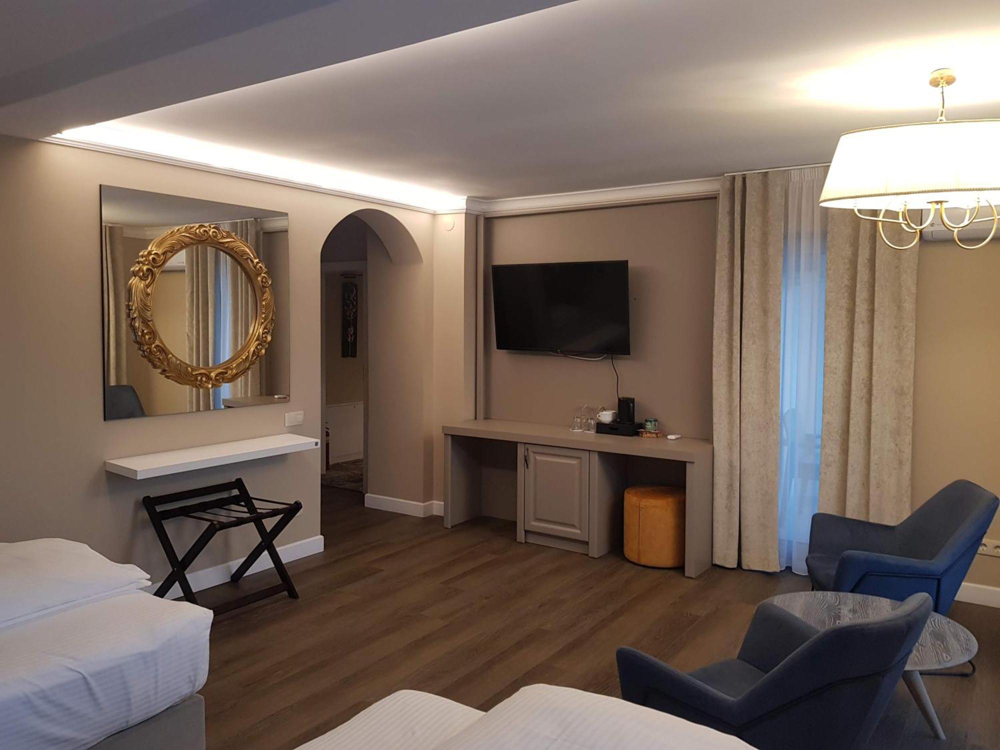 Atlantic Boutique Hotel Marosvásárhely Kültér fotó